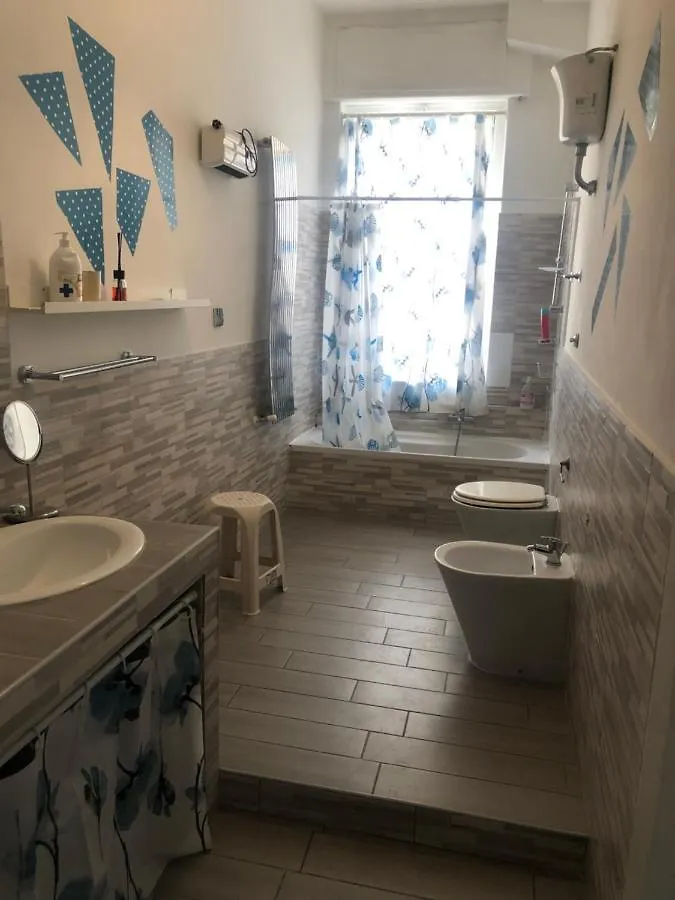 Partenope 120 Mq Naples Apartment
